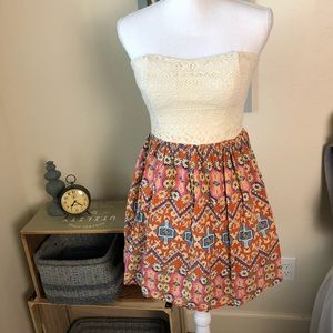 ☀️4/$25 Strapless Skater Dress